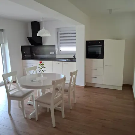 Serafina Apartmán