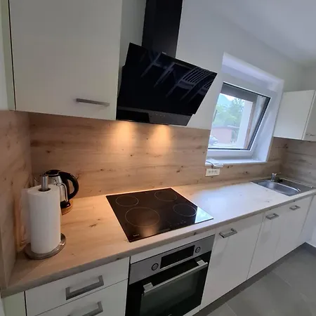 Serafina Apartment *