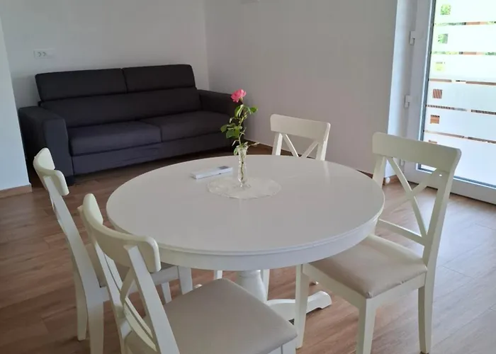 Serafina Appartement *