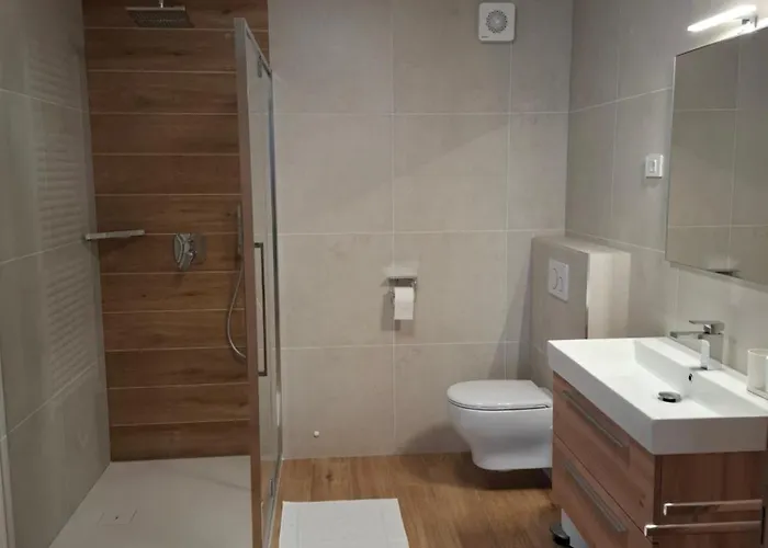 Serafina Appartement *